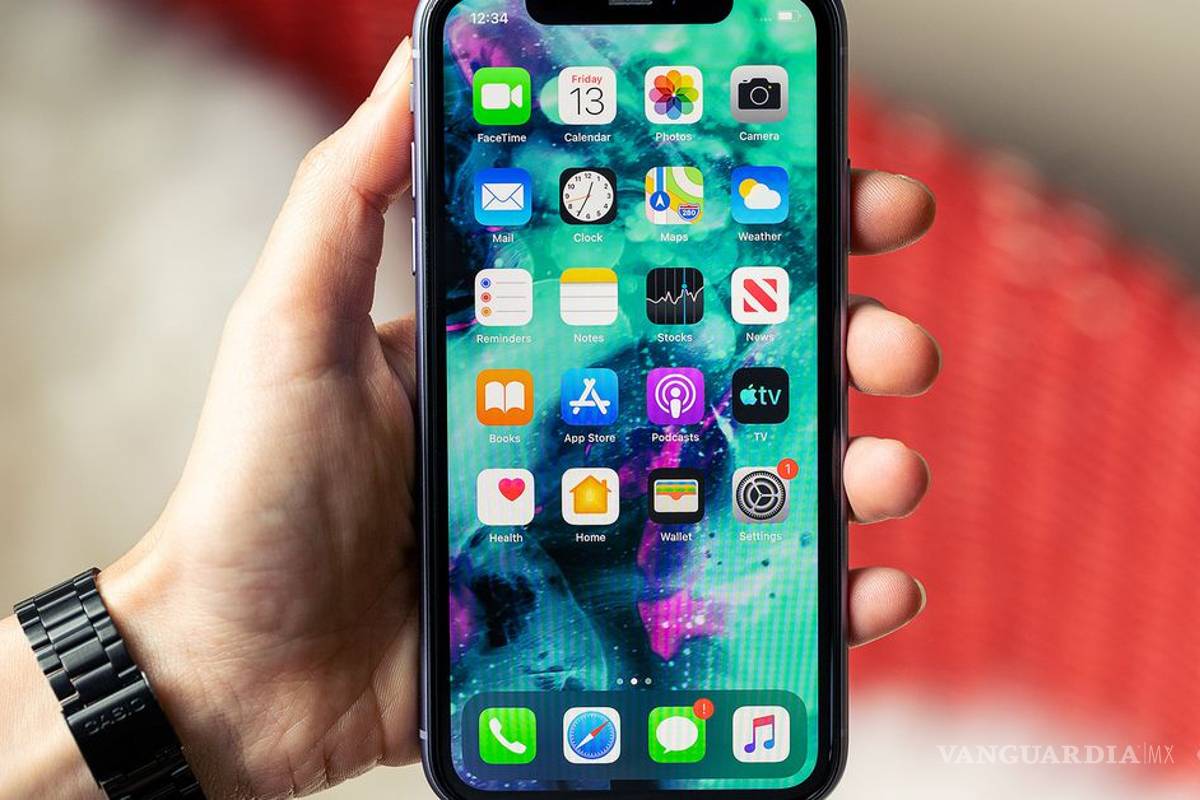 No eres paranoico, tu teléfono realmente está escuchando