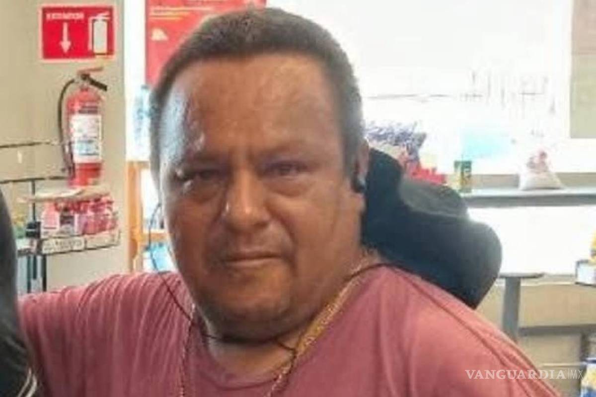 Torreón: Exigen esclarecer muerte de trabajador que bebió suero contaminado