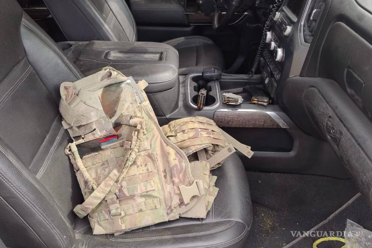 Aseguran camioneta abandonada por integrantes del crimen organizado en Nuevo León