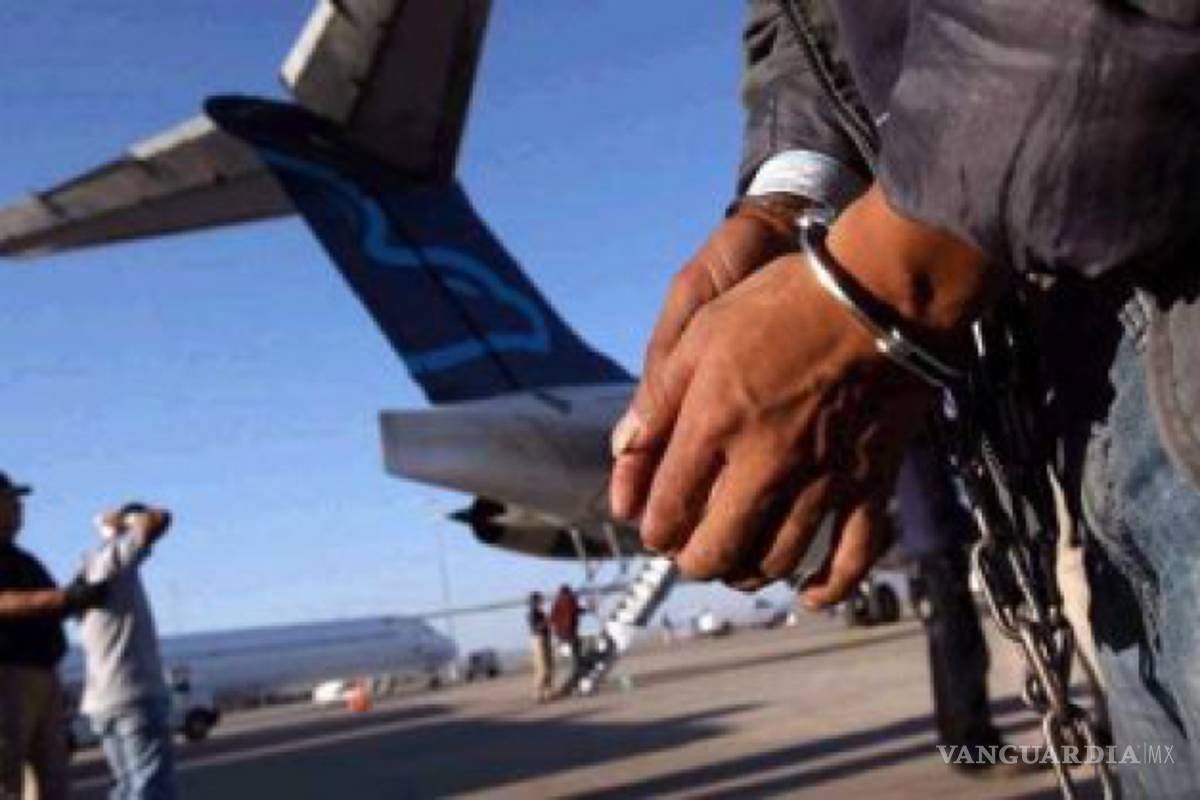 Deportaciones de mexicanos crecen 30% con Trump