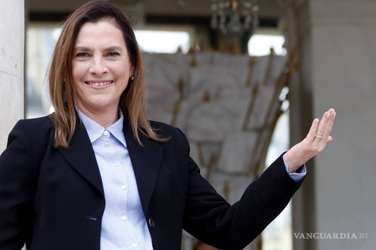 Gutiérrez Müller pide denunciar actos de corrupción en medio de críticas a AMLO por contratos de su prima