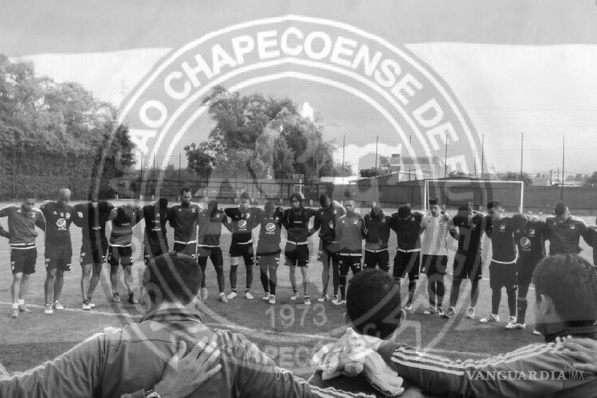 El mundo del futbol se solidariza por redes sociales con el Chapecoense luego de accidente aéreo