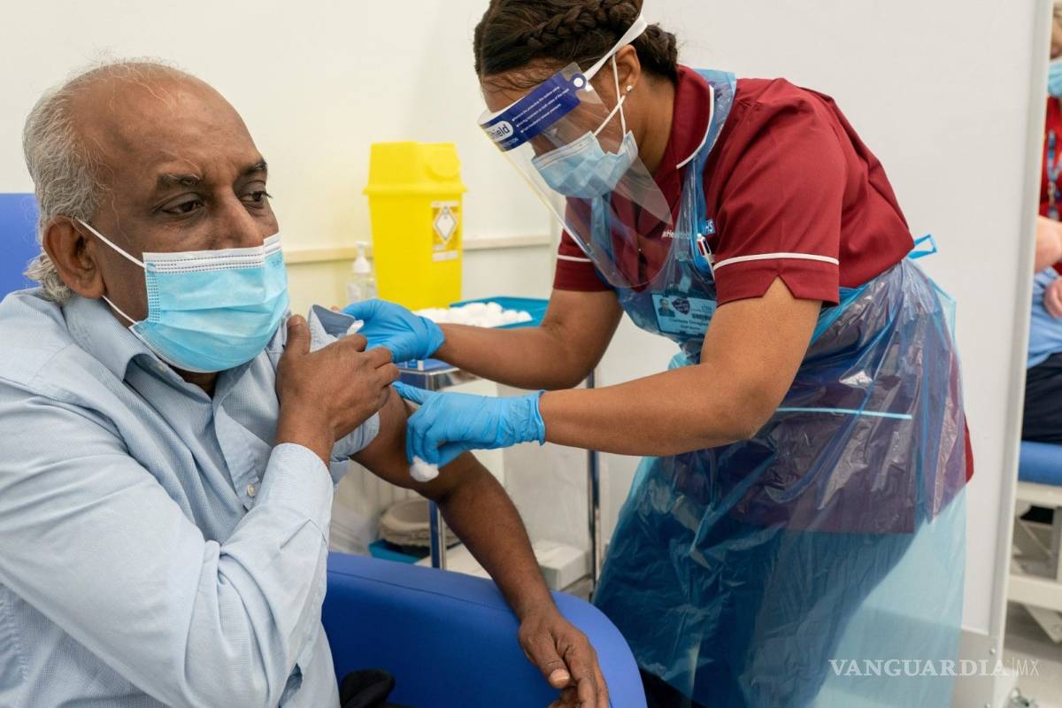 Vacunación de mayores de 60 inicia en Viesca, Coahuila, con 100 dosis