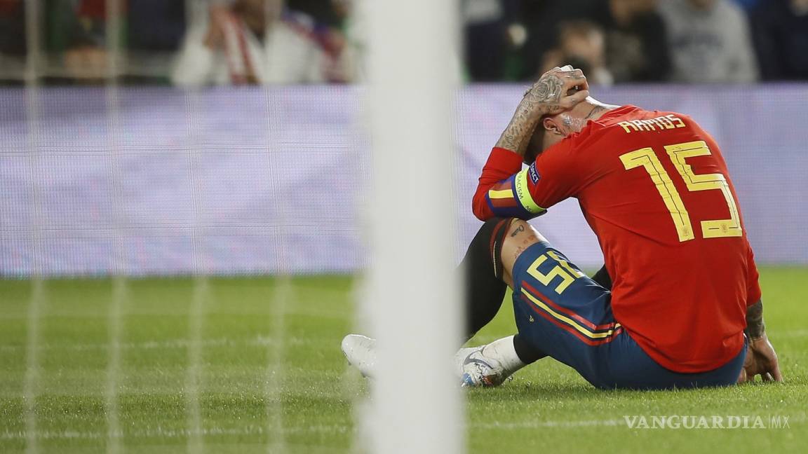 España juega uno de sus peores partidos ante Inglaterra