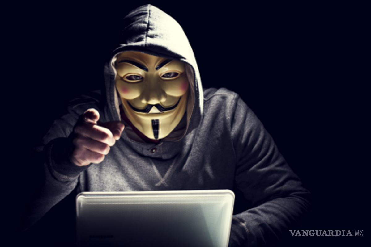 Anonymous presume hackeo de página del SAT
