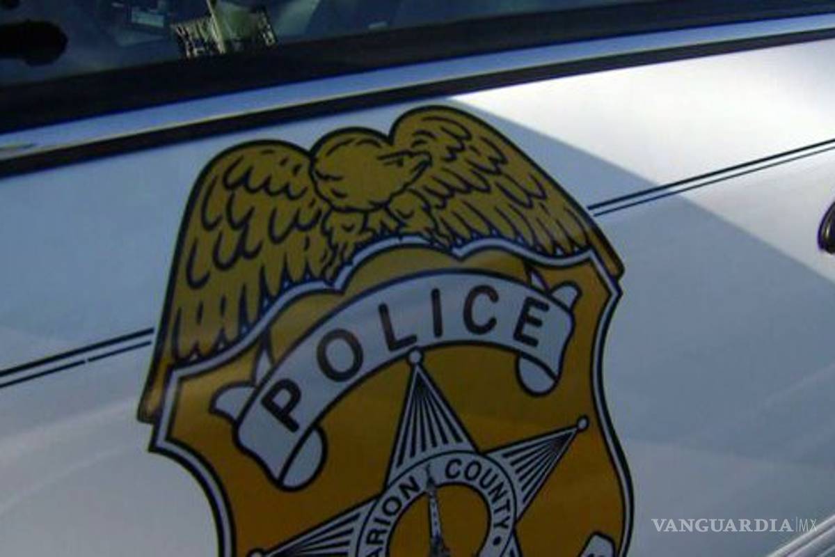 Incendia casa de su ex novia y baila en la azotea