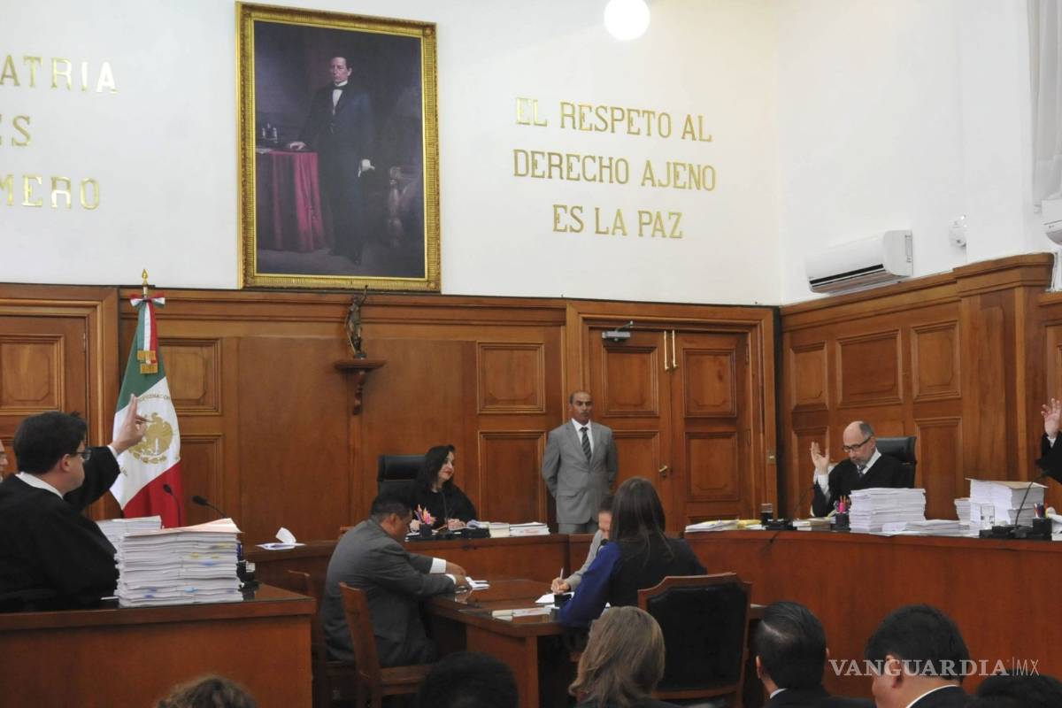 Magistrados ‘doblan las manos’ con AMLO y se bajan el sueldo… pero aún ganarán más que él