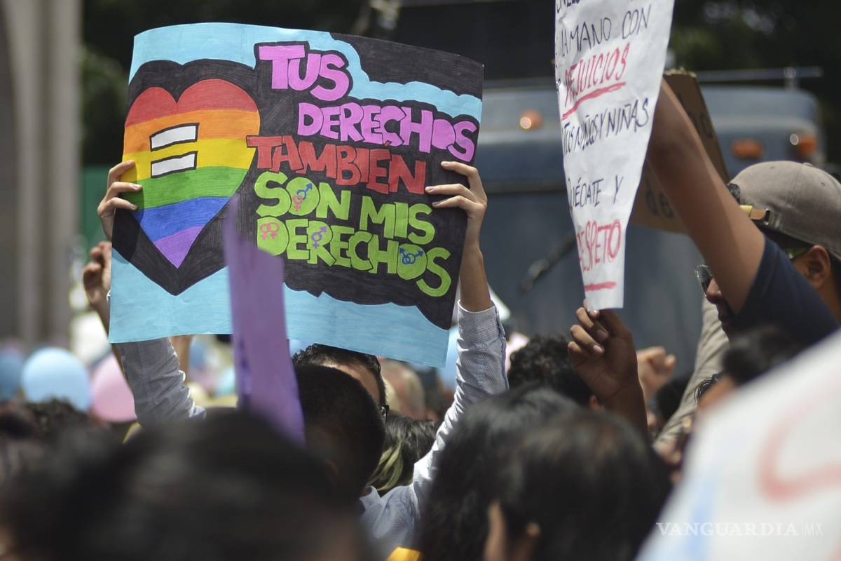 Propone Morena matrimonio igualitario en todo el país