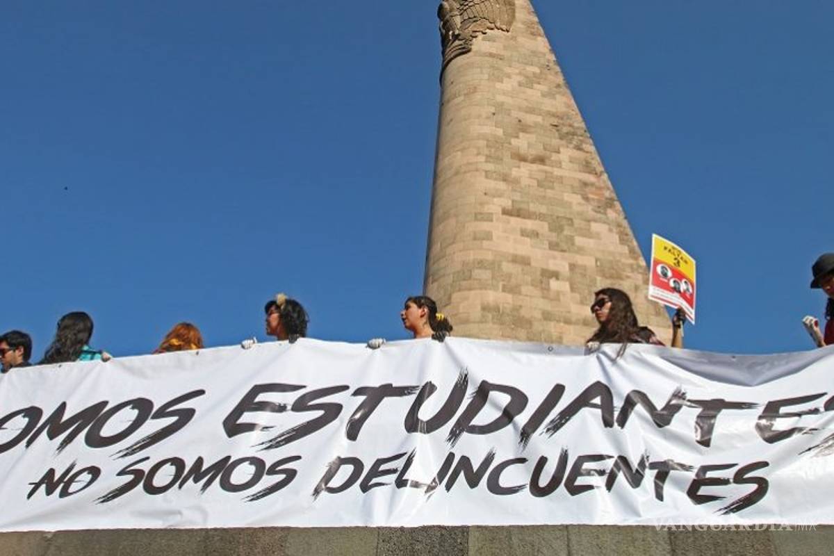 Universitarios de Jalisco crean video para exigir respuestas ante desapariciones