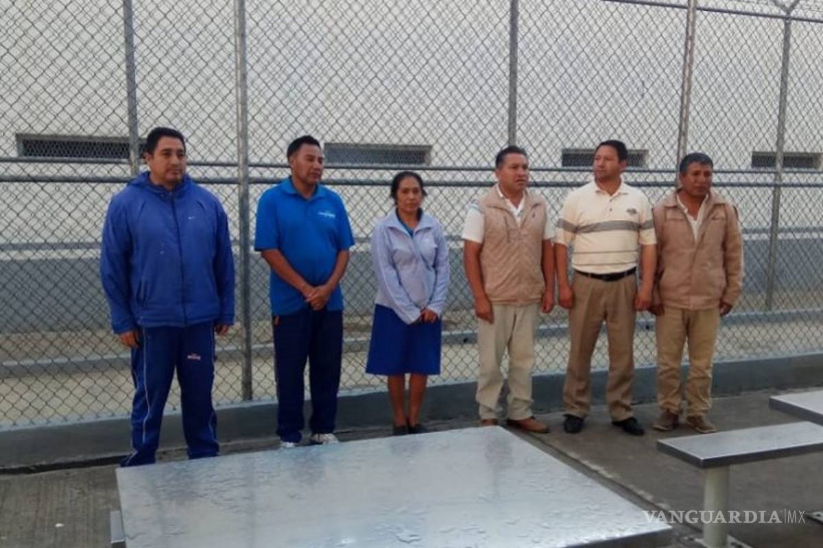 Ordenan reiniciar juicio de defensores indígenas del agua, presos hace más de una década