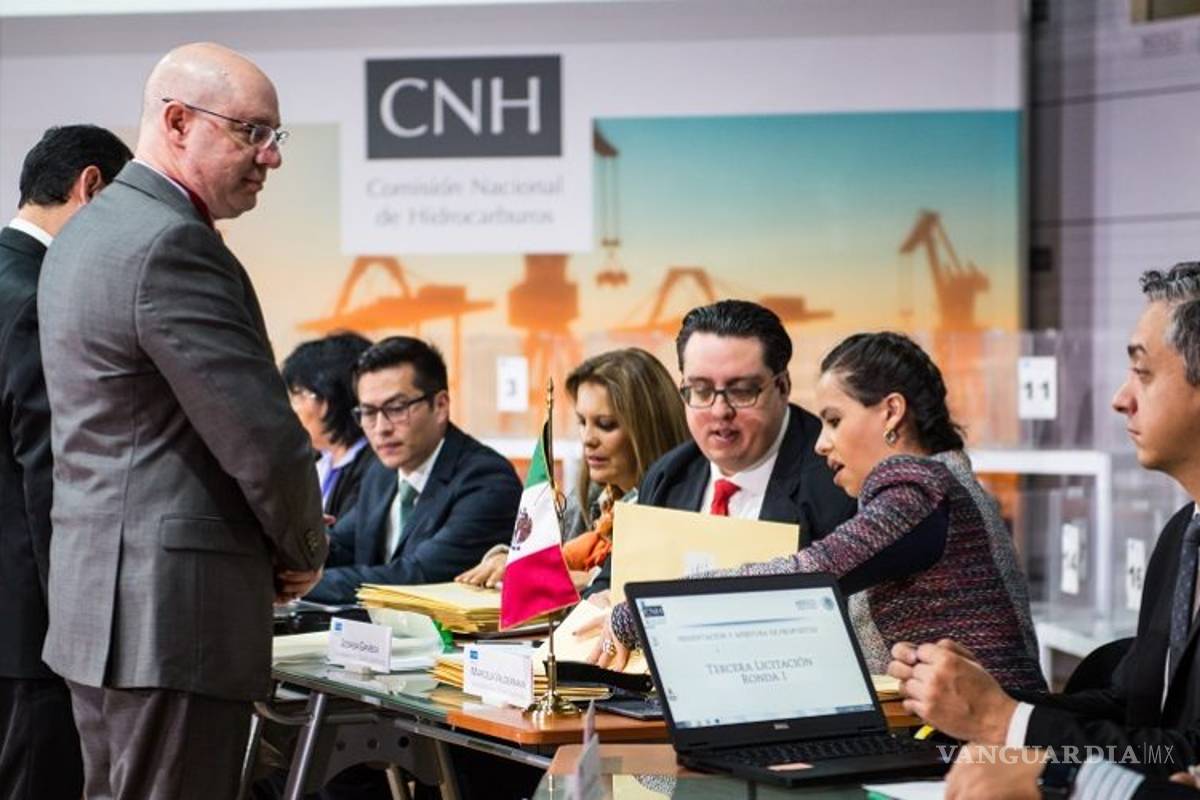 Licitará la CNH servicios de comercialización de hidrocarburos
