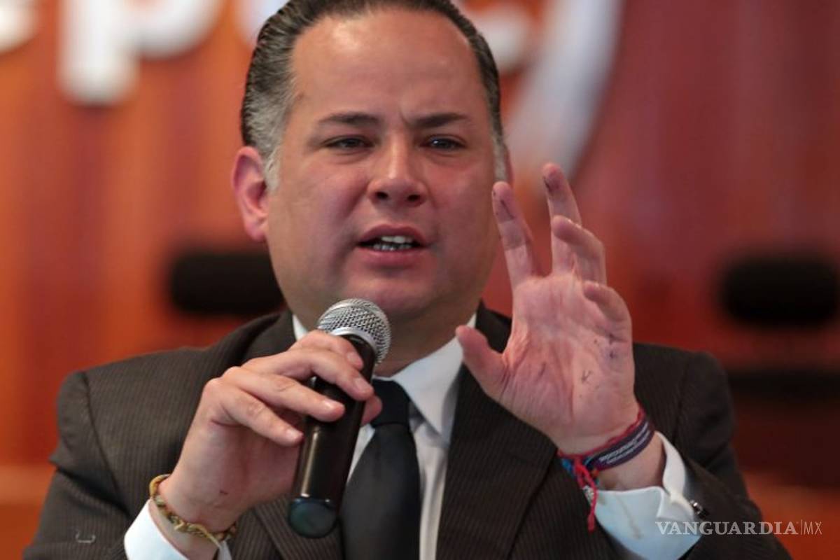 Se han blanqueado 10 mil mdp con robo a hidrocarburos asegura Santiago Nieto