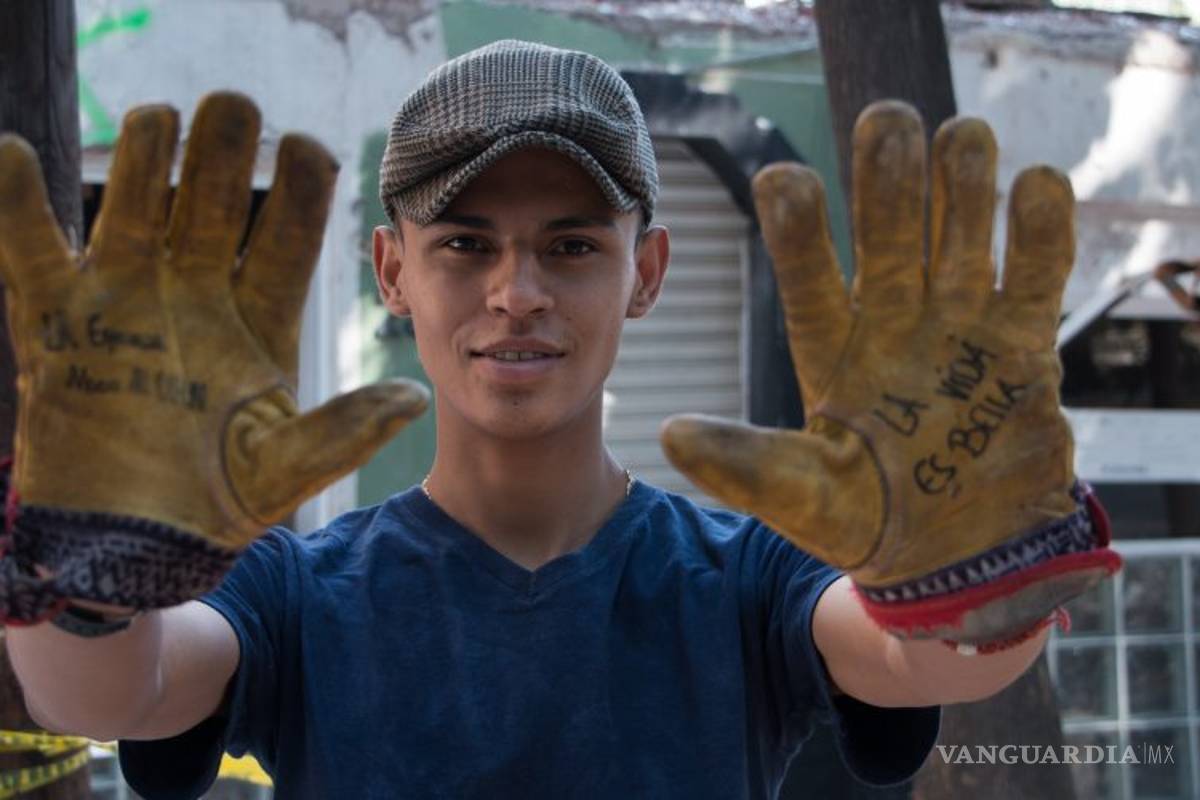 Jerónimo eligió ayudar en el sismo y se quedó sin empleo, pero nunca dudó en apoyar