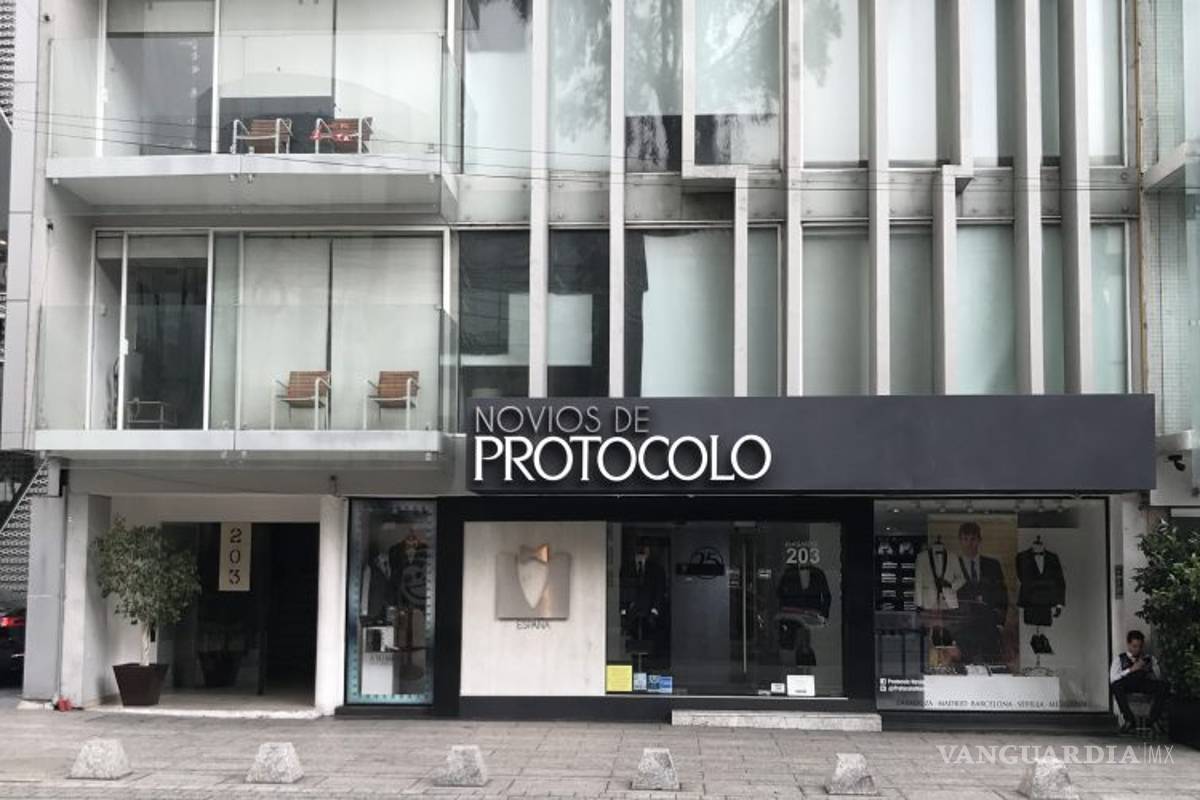 Edificio de lujo es propiedad de prestanombres de Duarte