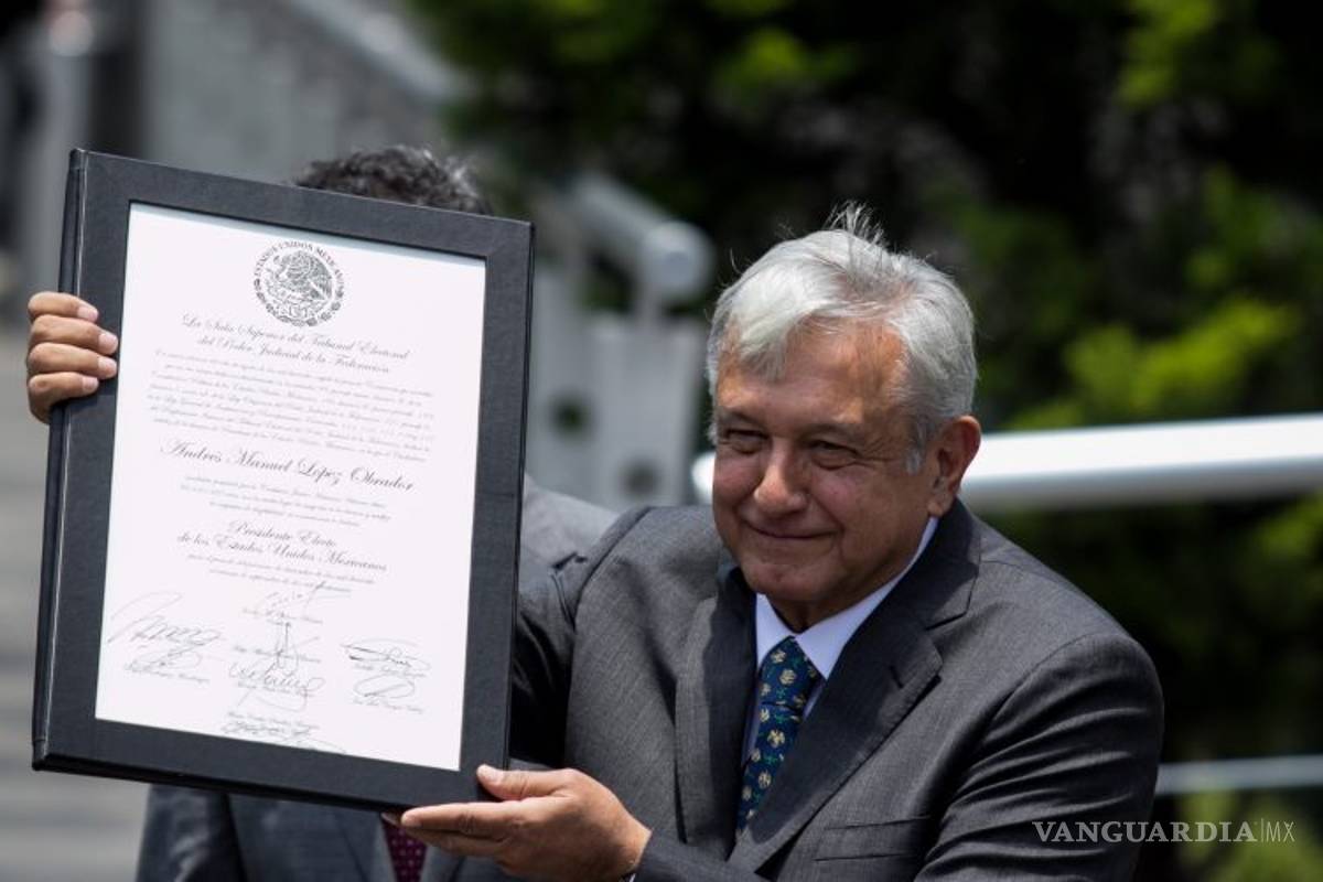 $!PRI tras entrega de constancia a AMLO: "Inicia una nueva etapa en nuestra vida institucional"