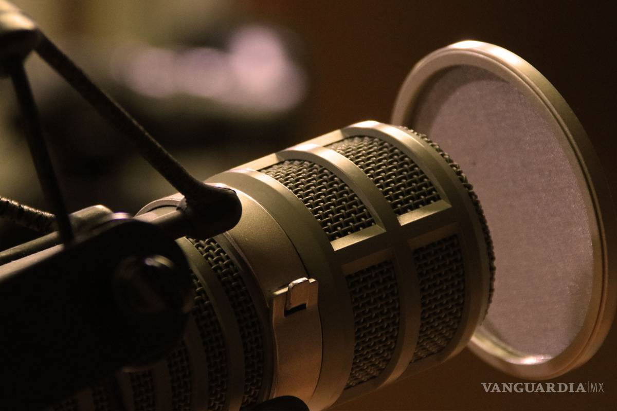 Rinden protesta integrantes del consejo consultivo de Radio Torreón