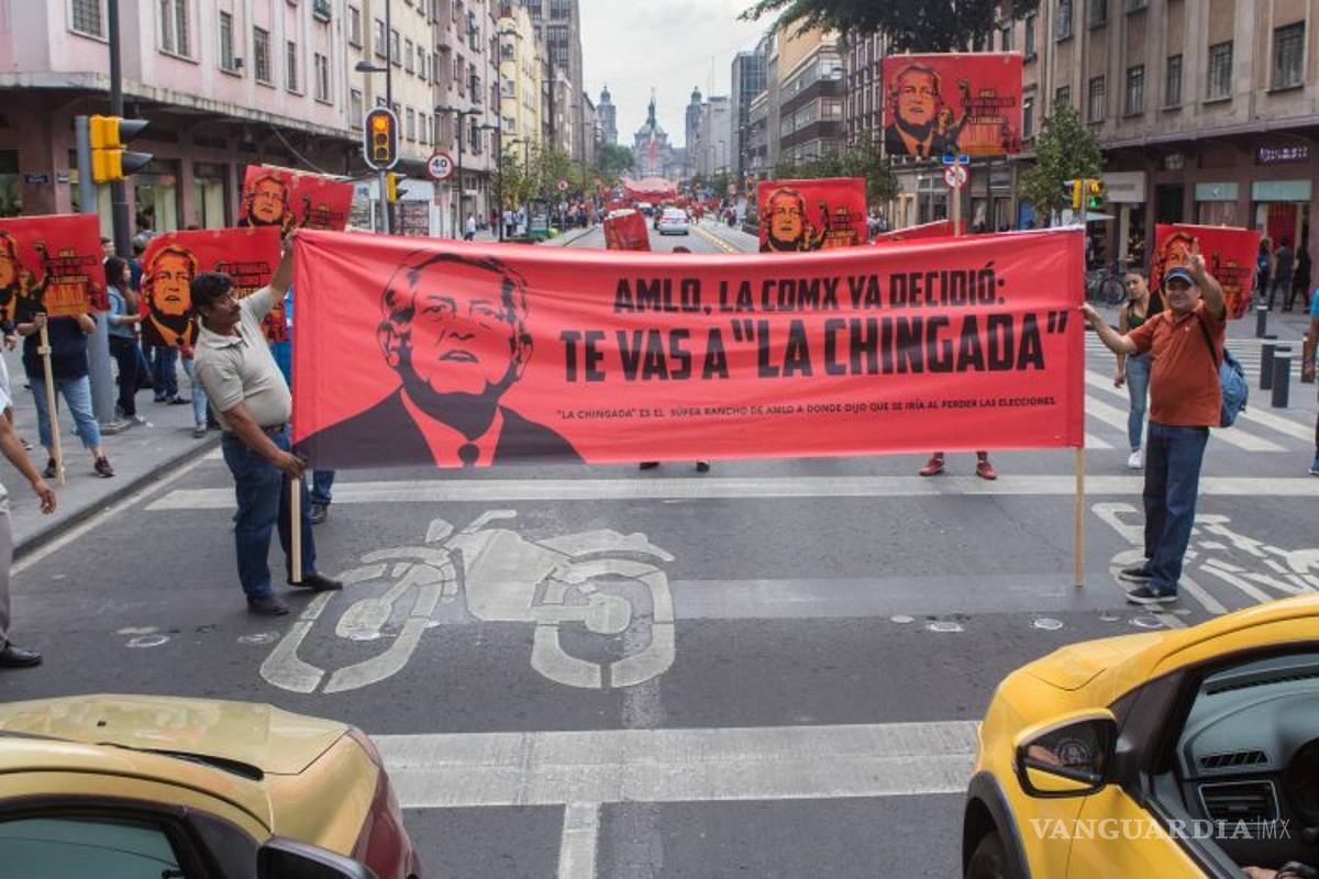 Trabajadores sindicalizados del gobierno de la CDMX protestaron contra AMLO