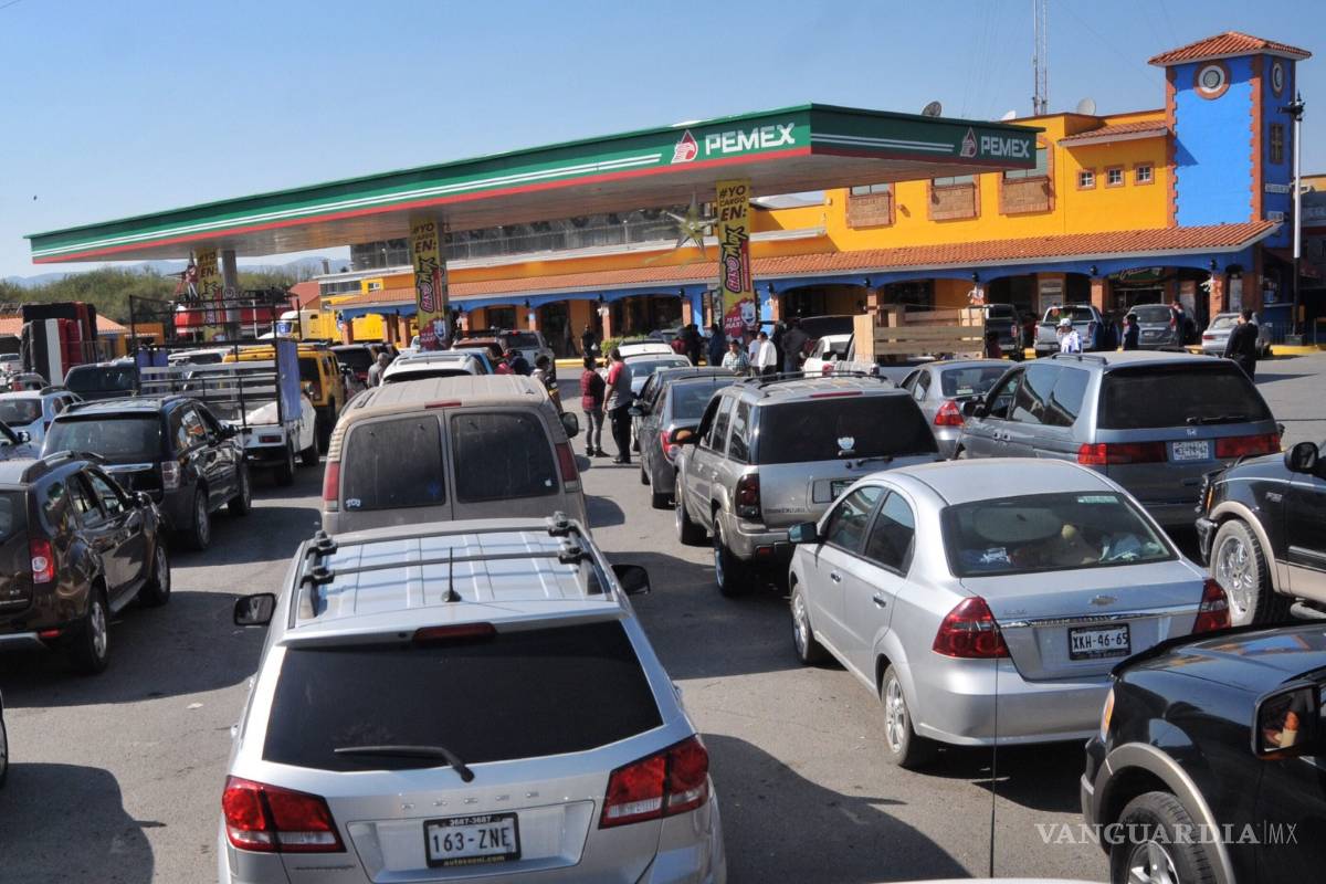 Recurren a compras de pánico de gasolina frente a desabasto