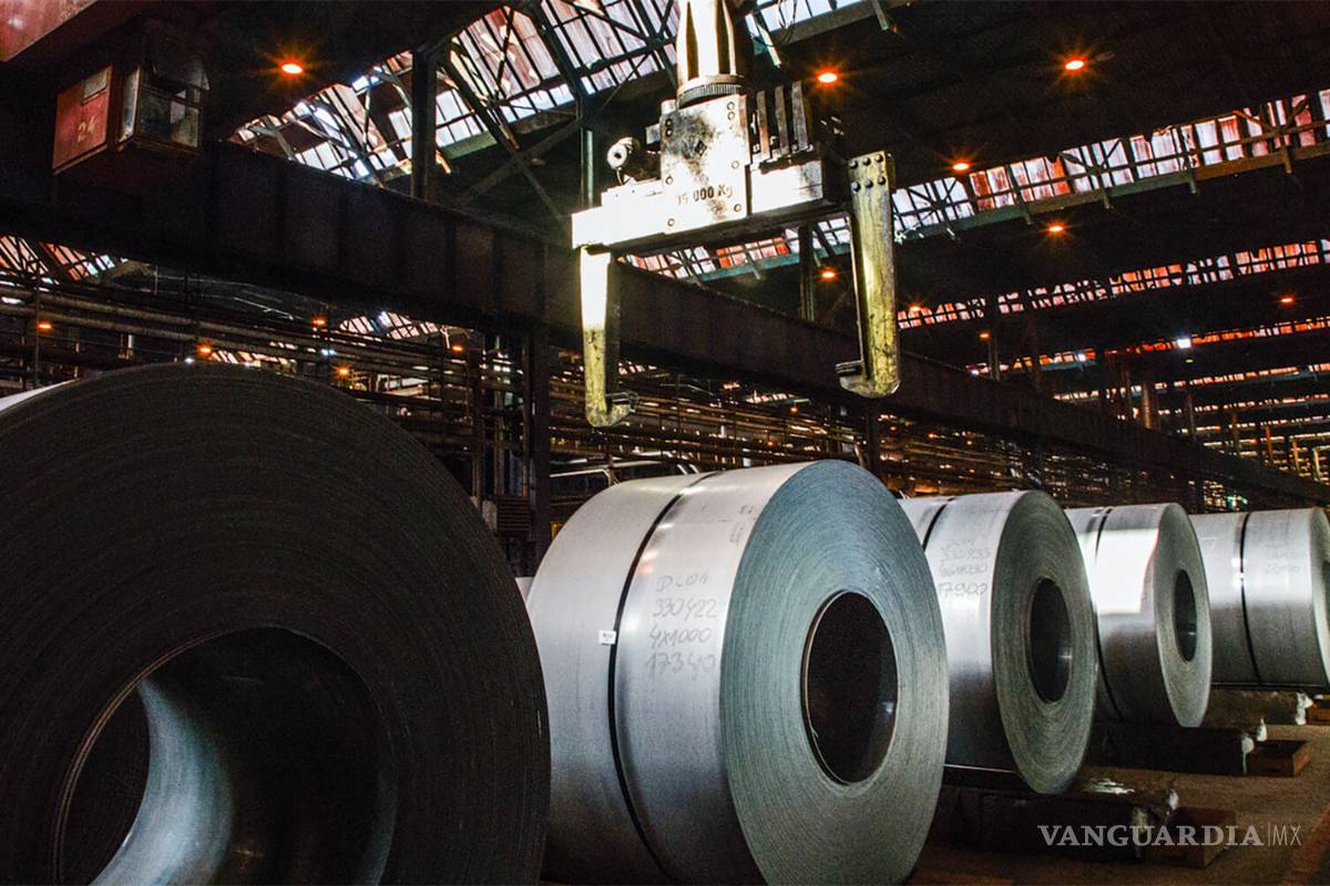 Alza en acero presiona al sector automotriz, acereras no recuperaron producción precovid