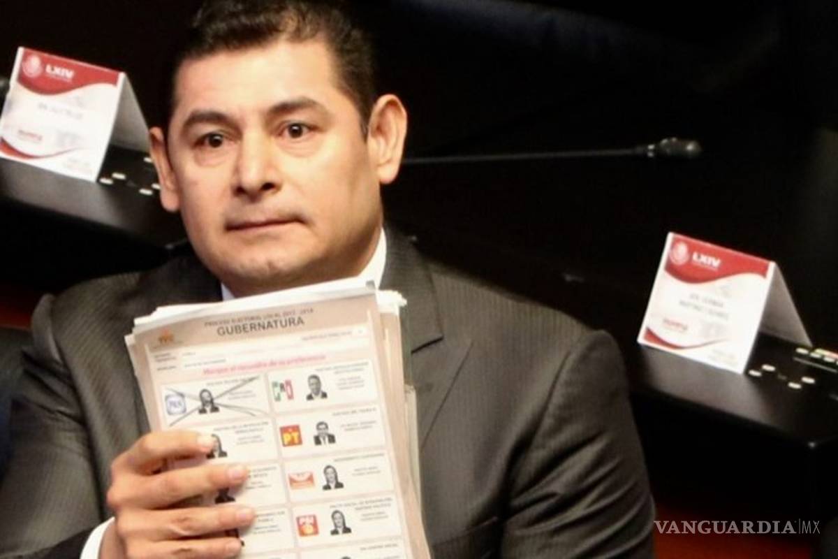Senadores de Morena respaldan a Alejandro Armenta para ser candidato en Puebla