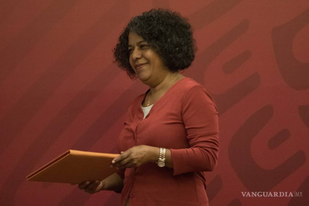 Víctimas y organizaciones civiles exigen renuncia de la titular de Conavim