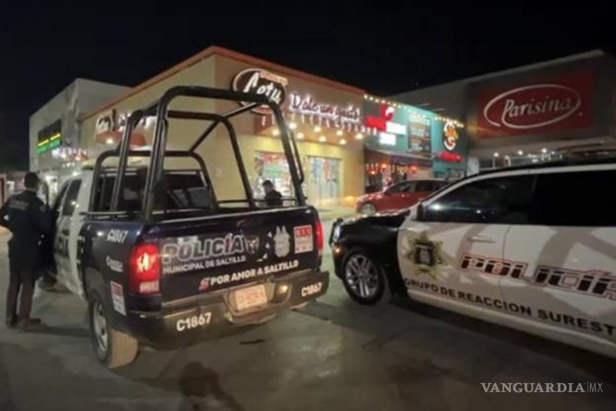 $!Elementos de la Policía Municipal acordonaron la zona durante el operativo.