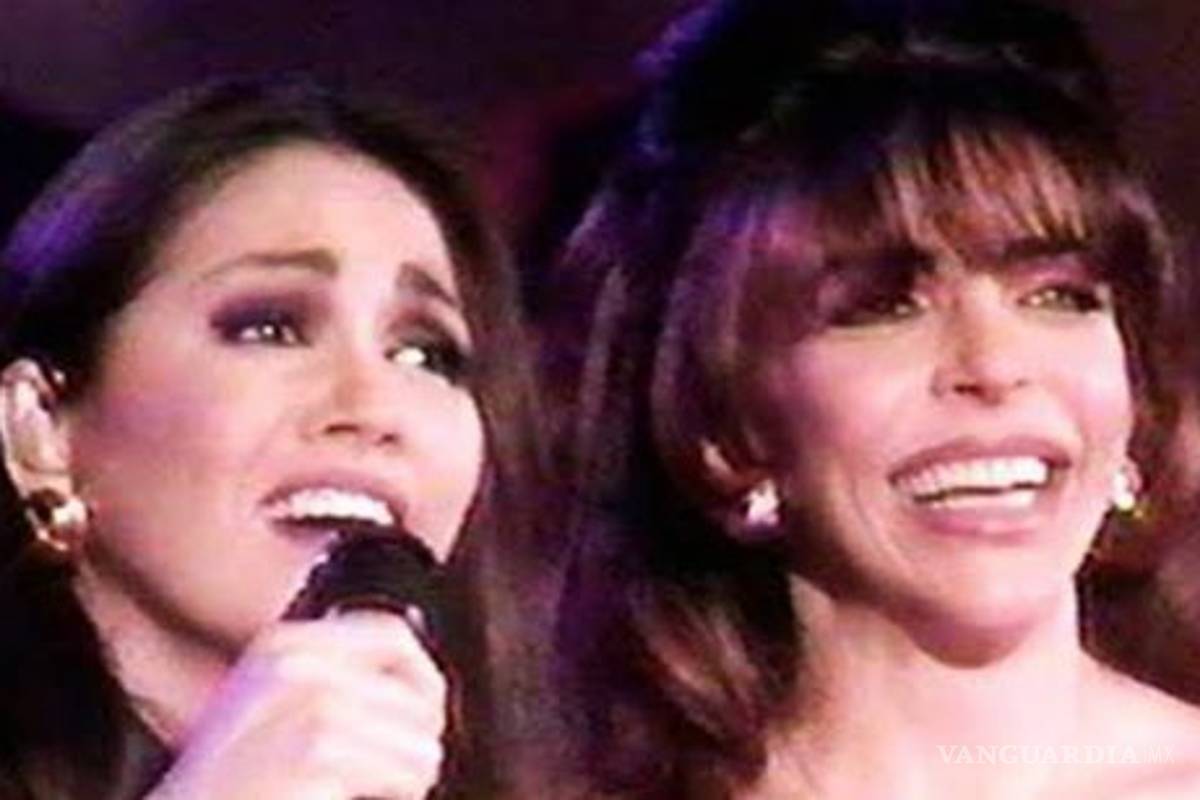 'Simplemente Amigos'... según centenialls, Ana Gabriel le dedica romántico tema a Verónica Castro (video)