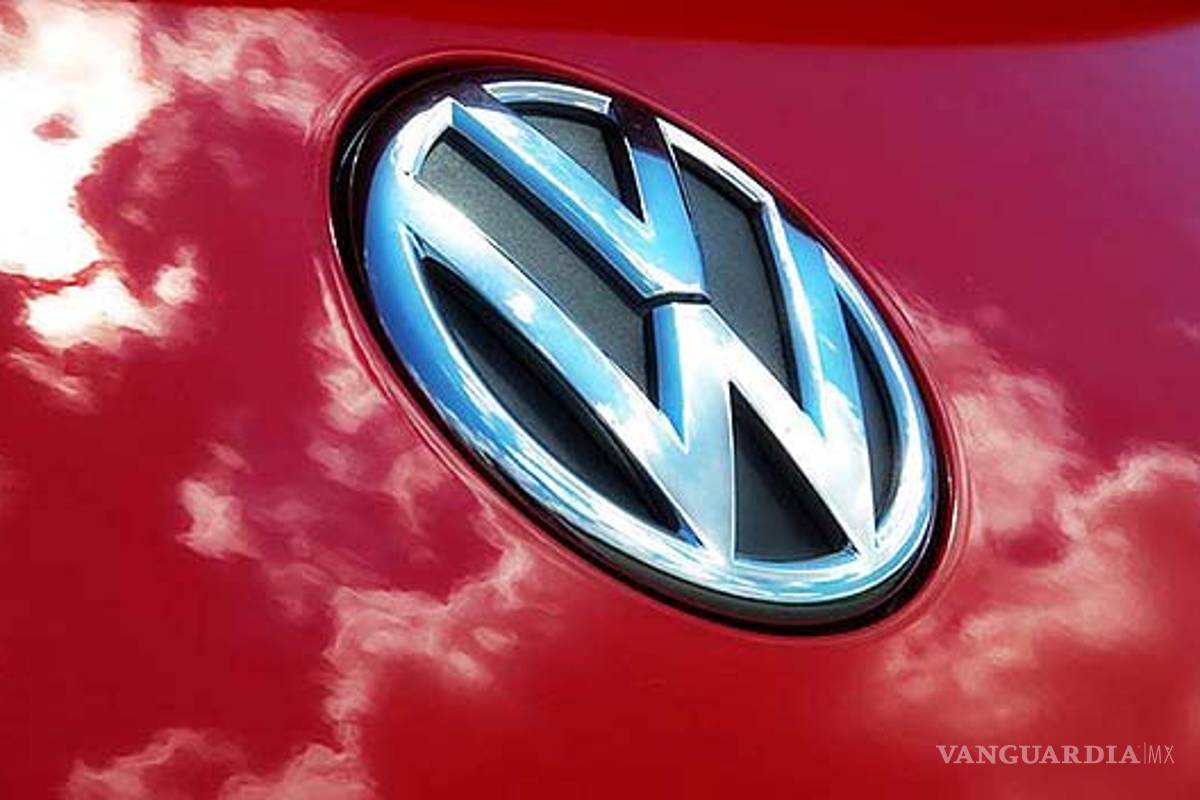 Volkswagen cambiará su logo de nuevo, buscará ser más 'colorido'