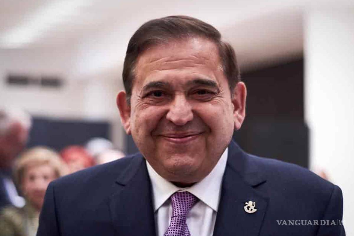 CNBV tiene 24 horas para desbloquear cuentas de Alonso Ancira, presidente de AHMSA