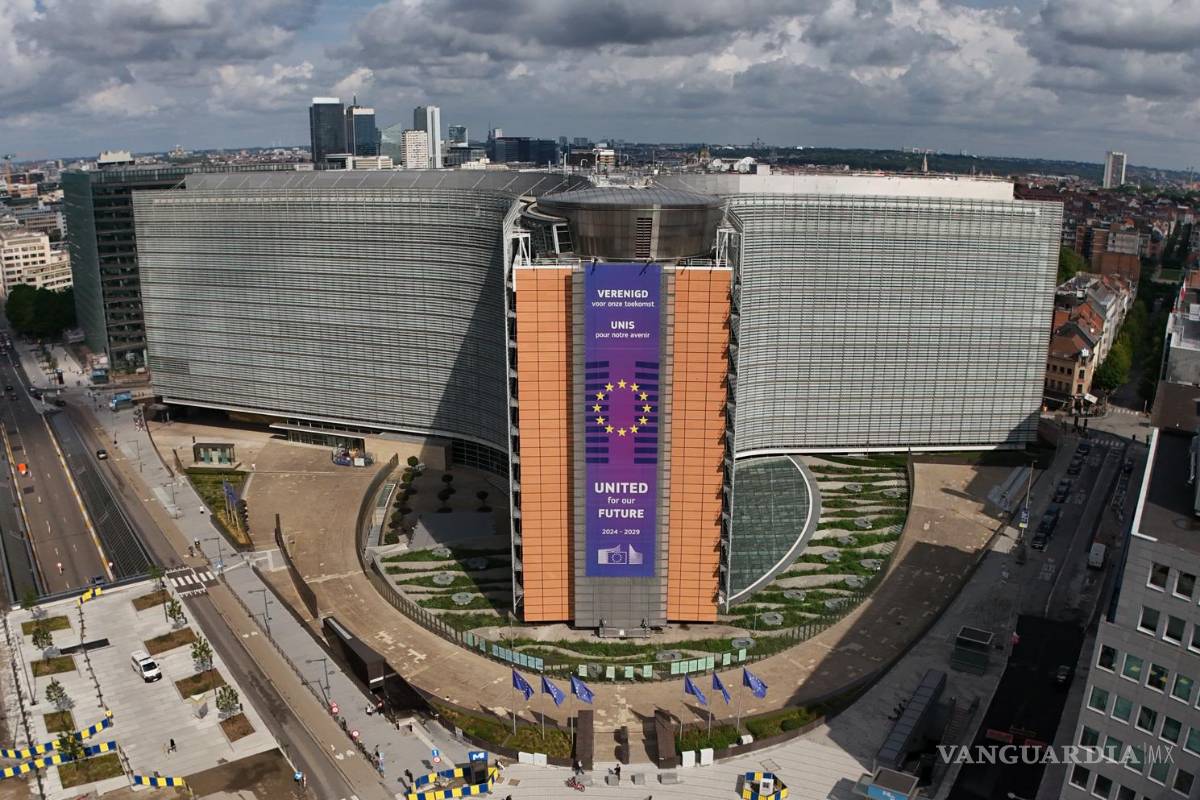 $!Vista aérea de la sede de la Comisión Europea. Donald Trump, firmó una orden ejecutiva que impone aranceles del 15 % a la mayoría de los productos de la UE.