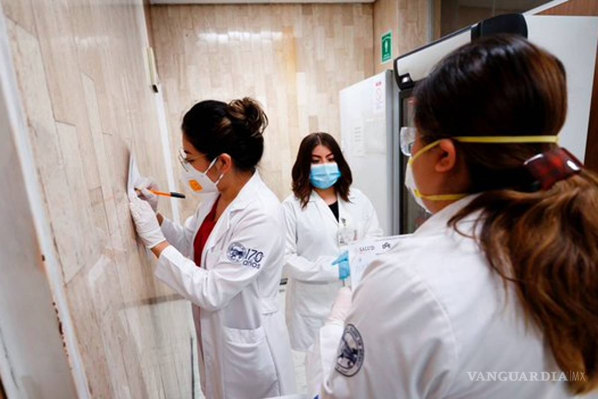 Cuatro estados retroceden a color rojo, por alta ocupación de camas