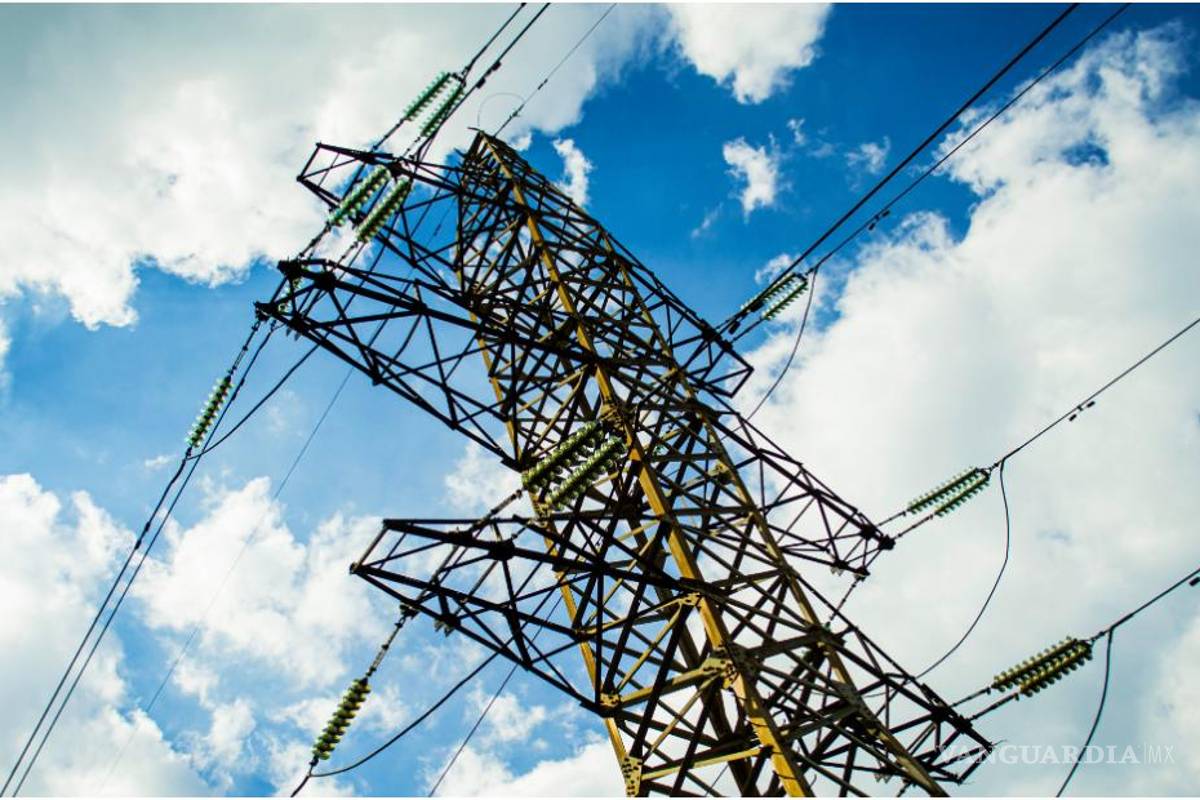 México no se quedará sin luz pese a incremento en precio del gas: AMLO