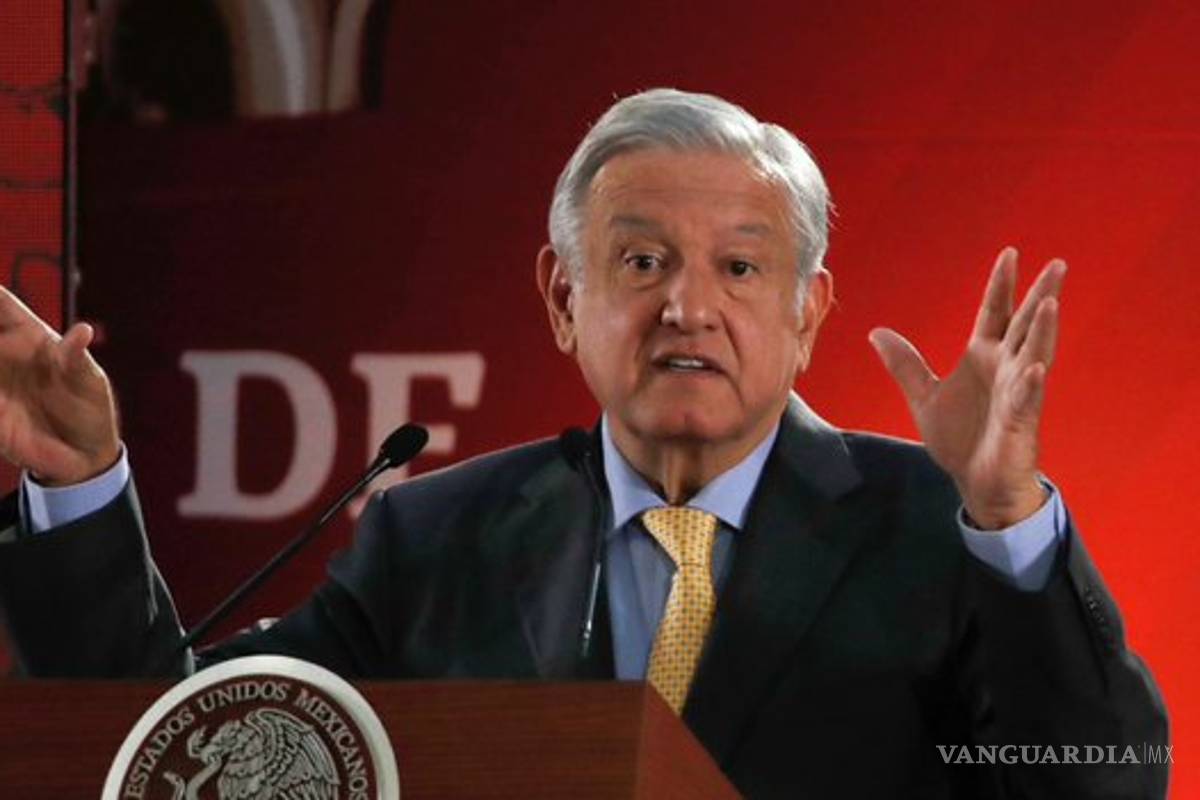 Prohíben emitir propaganda de gobierno en 'mañanera' de AMLO durante campañas
