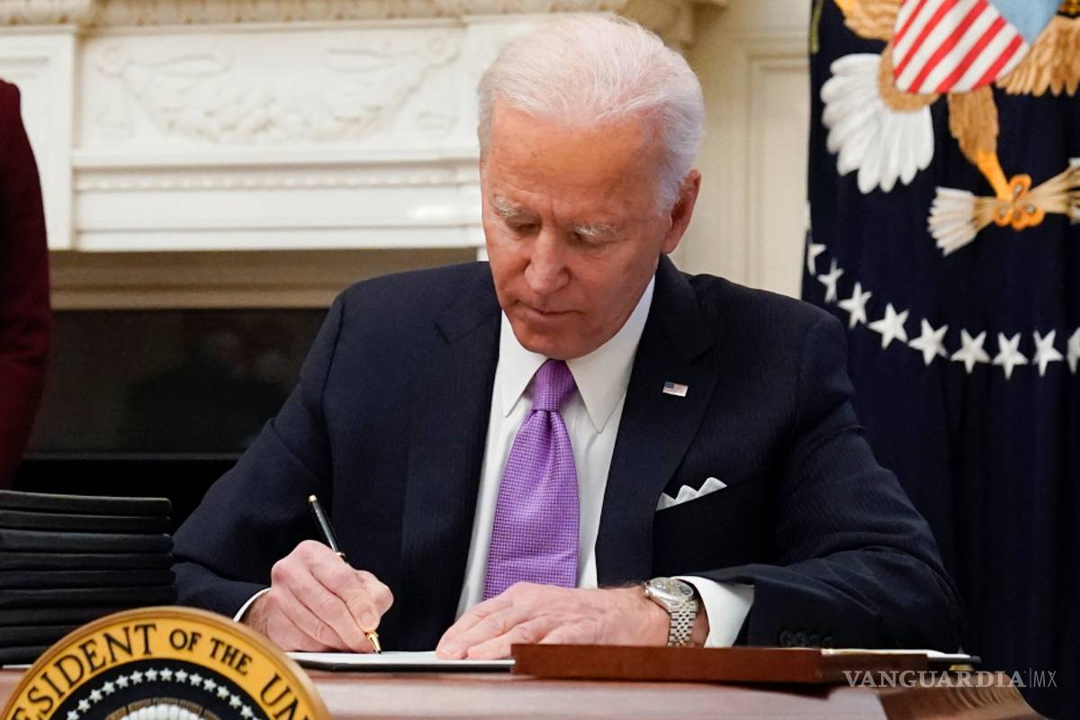 Amplía Joe Biden ayudas federales por COVID