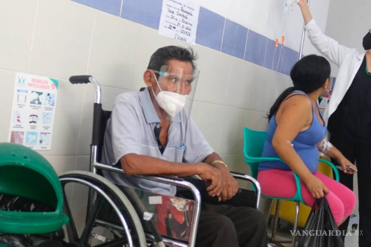 'Alto en el camino', para determinar si cambia estrategia contra COVID-19: Gatell