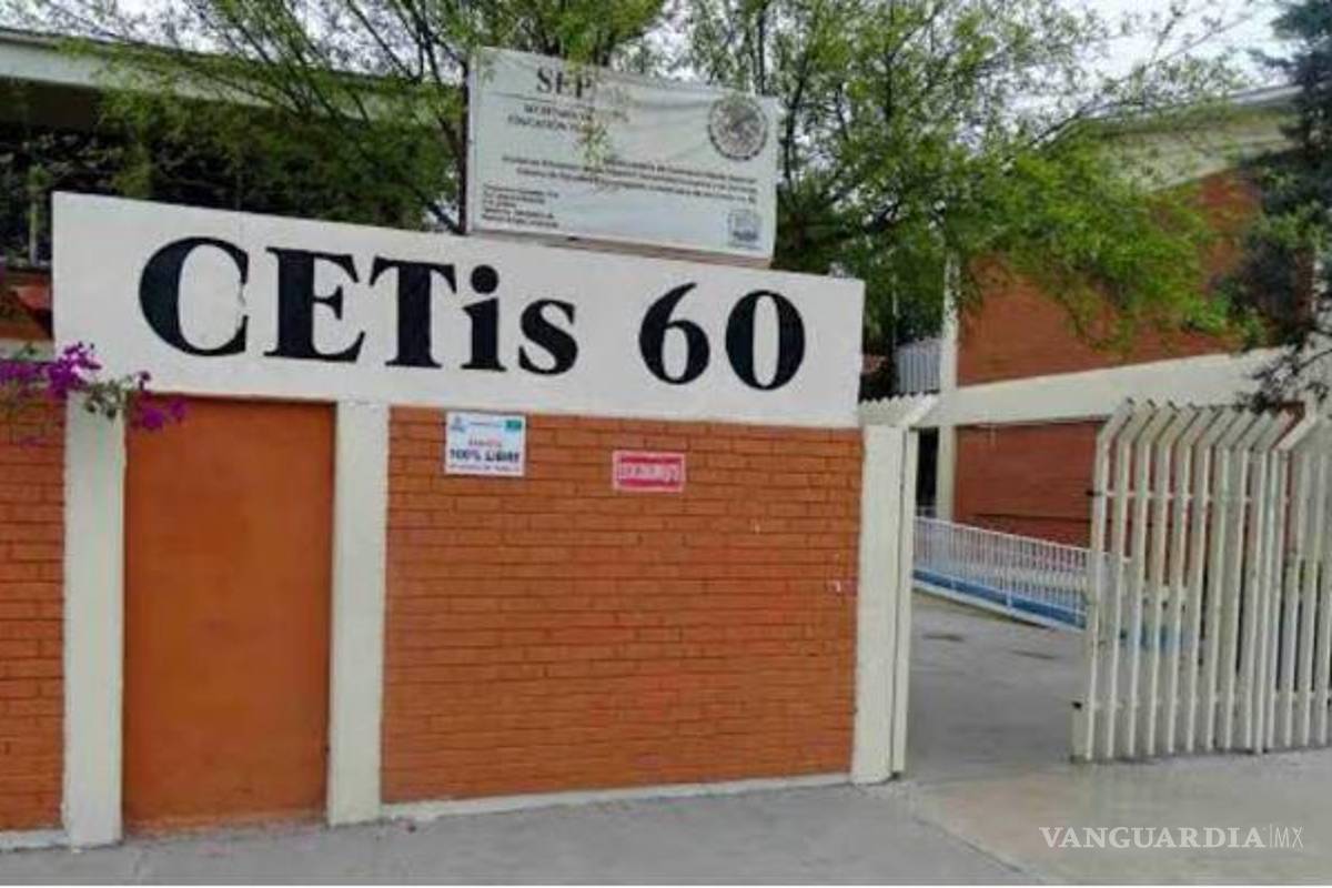 Reportan agresión de madre de familia a maestra del CETIS 60 de Ramos Arizpe