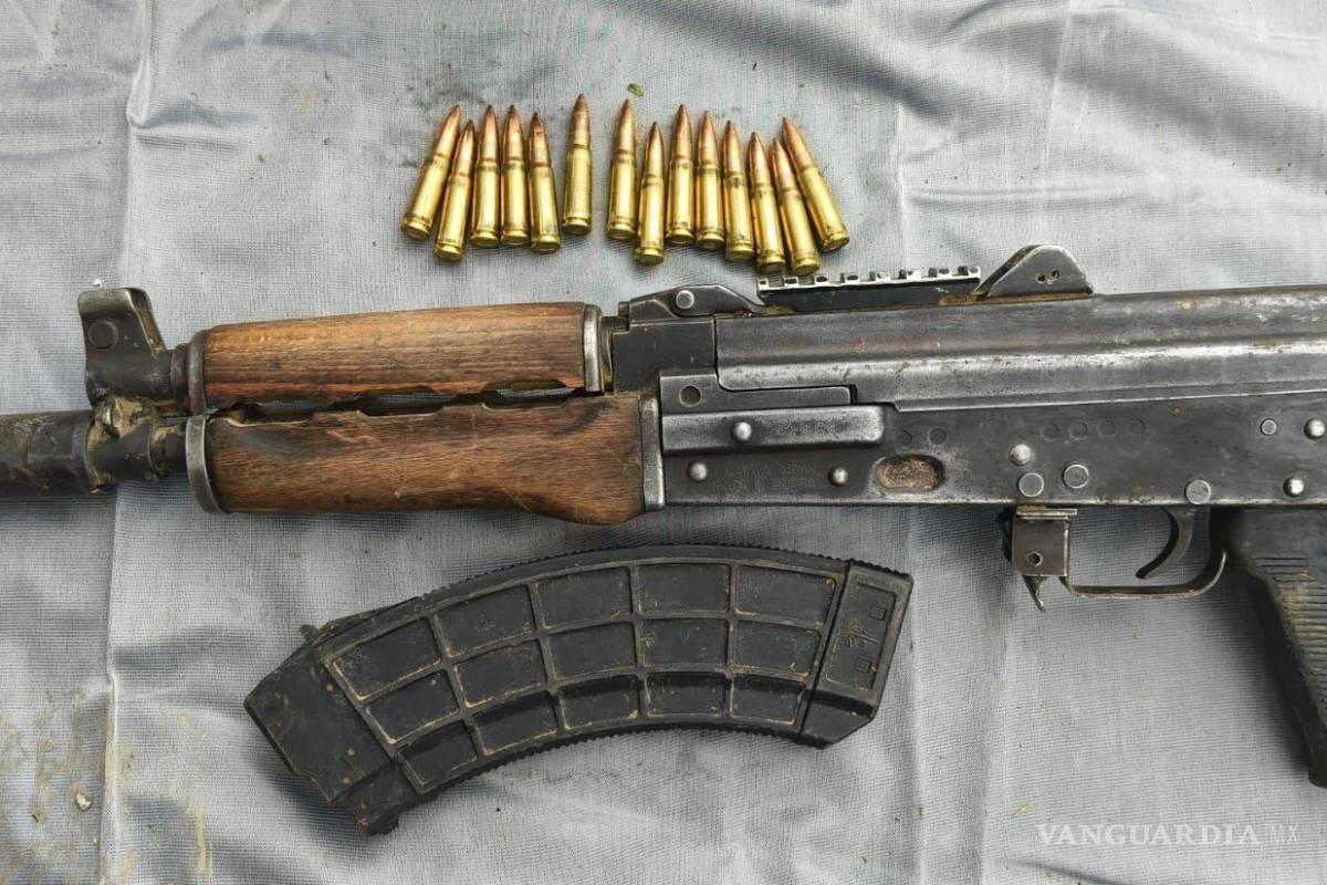 Operativos en contra del crimen organizado en NL dejan 10 detenidos, entre ellos, tres menores de edad