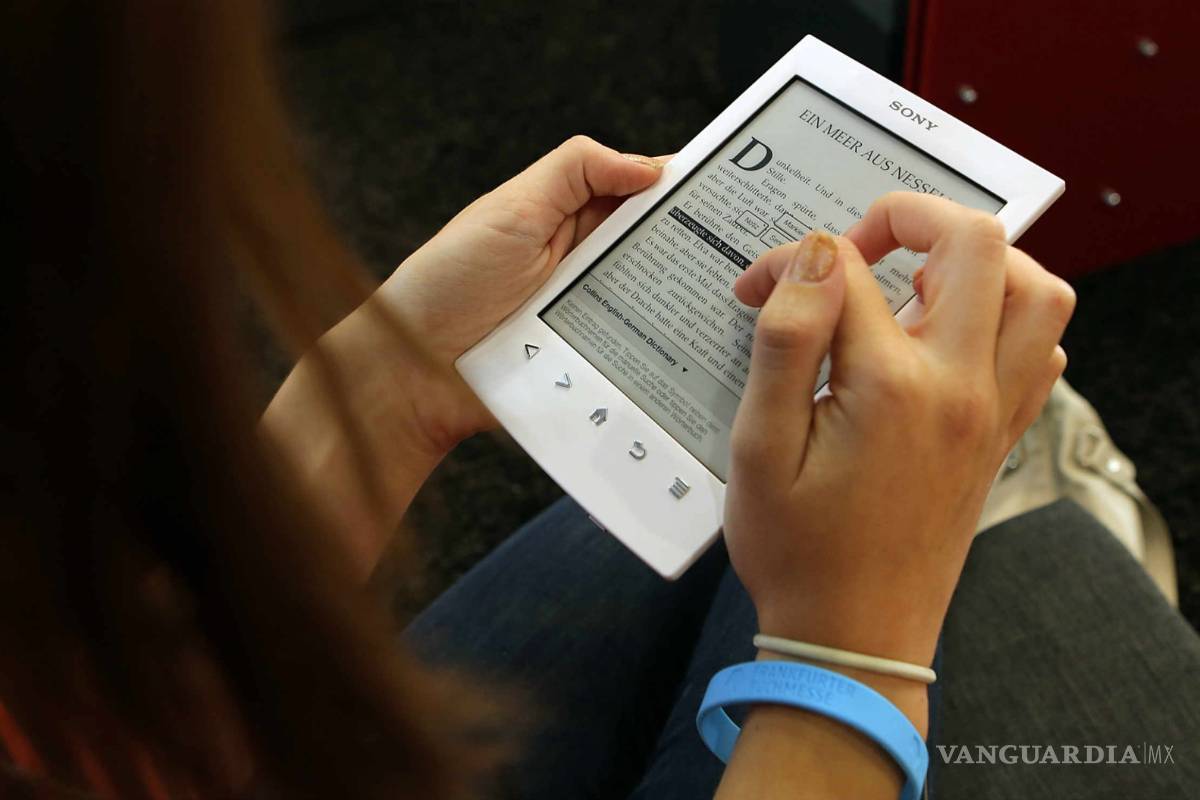 La lectura digital de jóvenes sólo abarca textos breves y efímeros