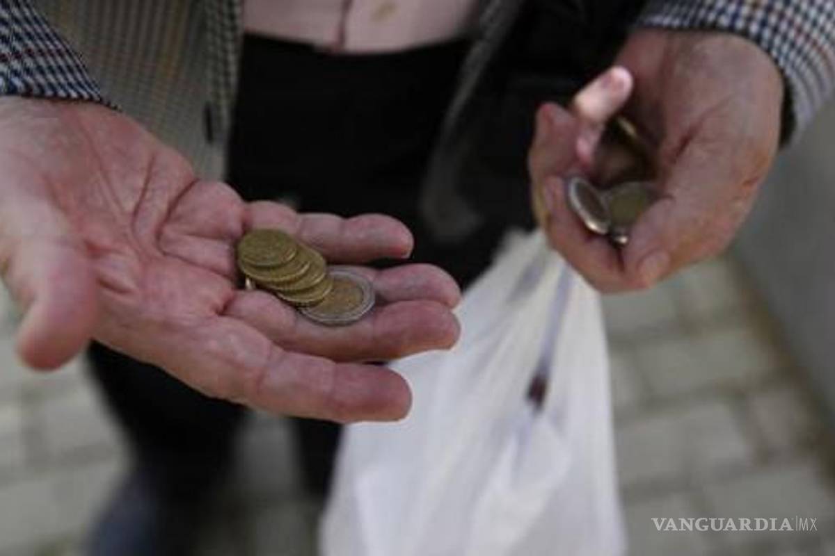 Señala estudio que 68% de los mexicanos enfrentan retos económicos