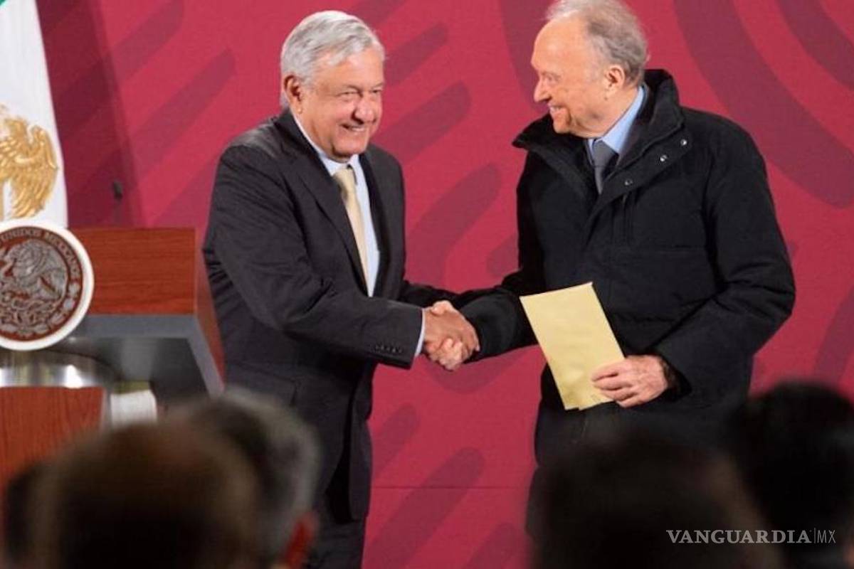 AMLO felicitó a Gertz Manero por caso Ayotzinapa y Lozoya