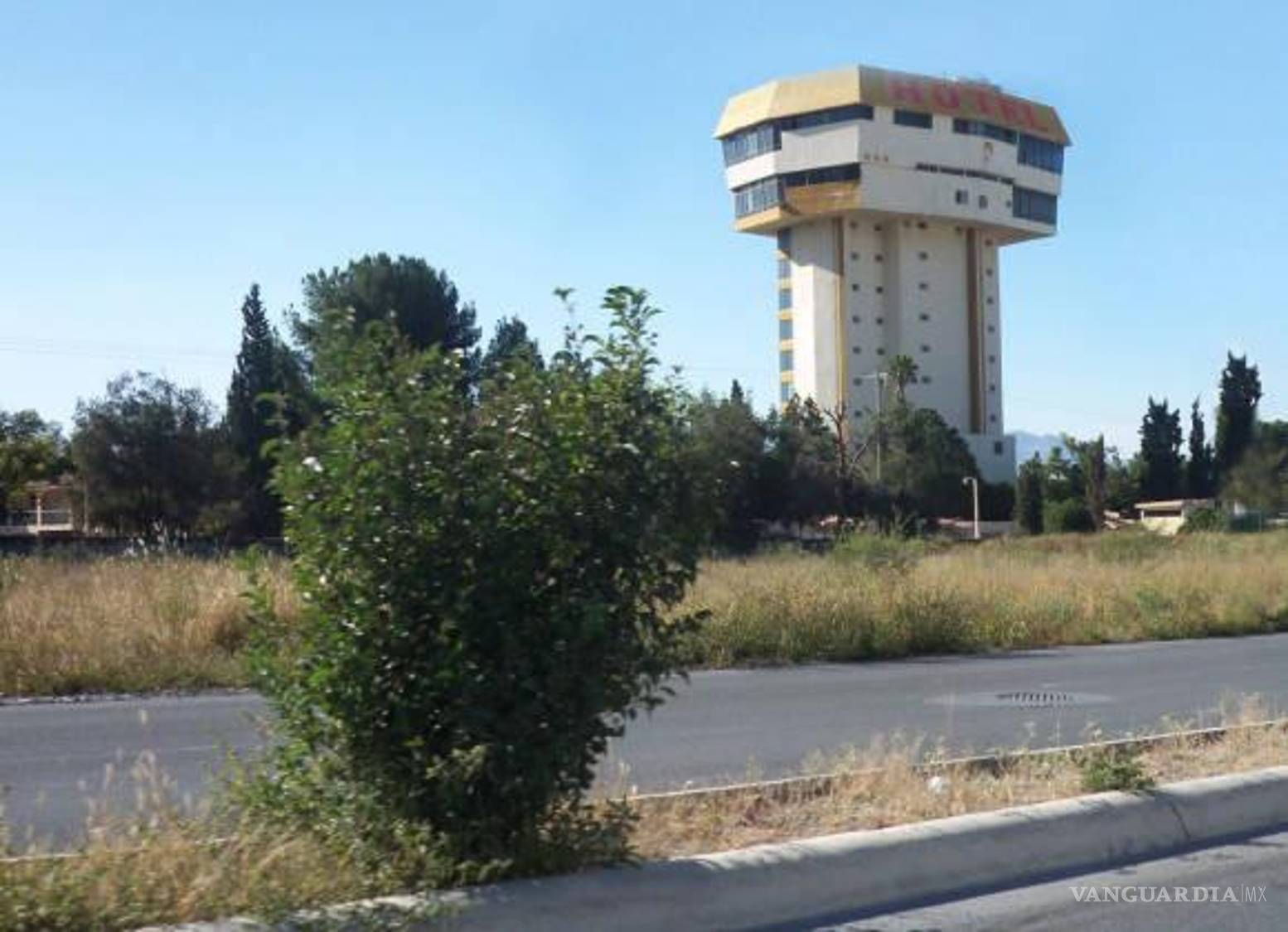 $!El Hotel La Torre actualmente está en abandono.