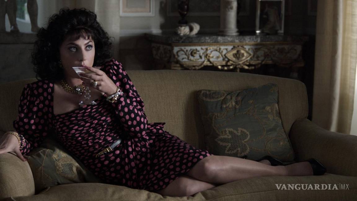 Lady Gaga da vida a Patrizia Reggiani en “House of Gucci” de Ridley Scott
