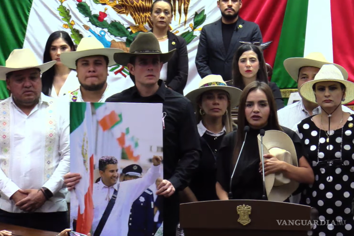 Grecia Quiroz rinde protesta como alcaldesa sustituta de Uruapan