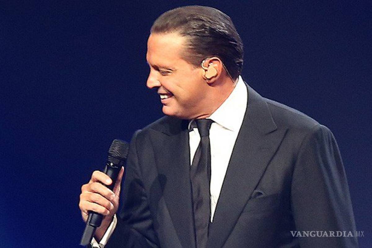 Luis Miguel se pasea por Los Ángeles con orden de aprehensión pendiente