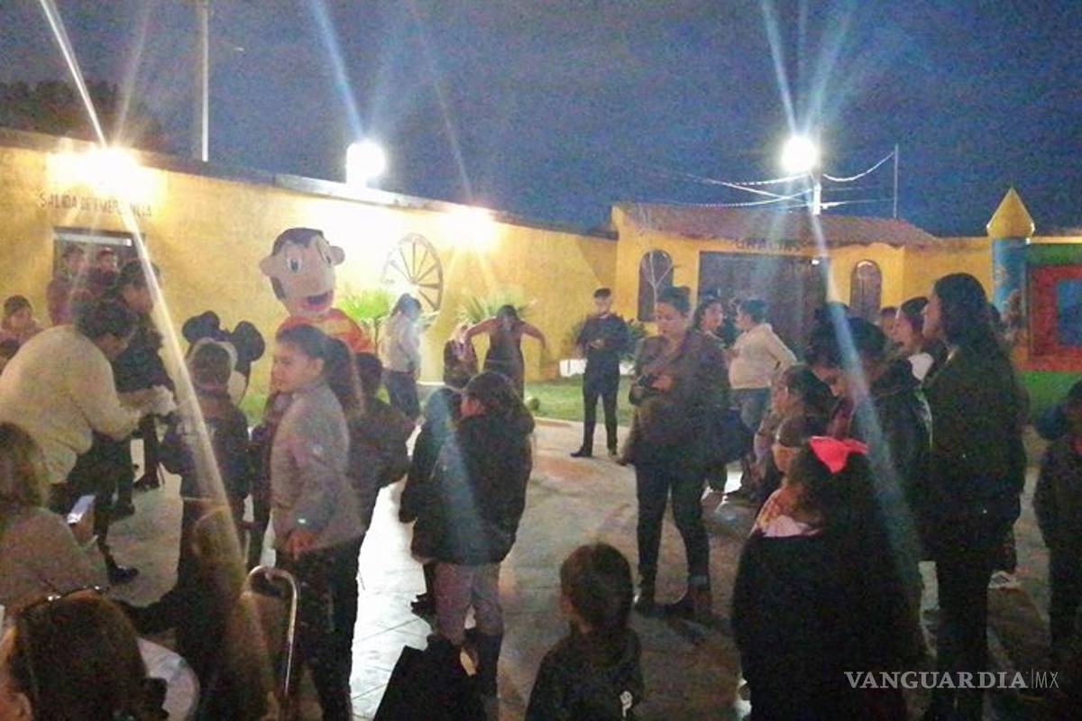 $!En Saltillo invitados 'plantan' a niña en su cumpleaños, usuarios se enteran y le llevan a 'Bely y Beto'