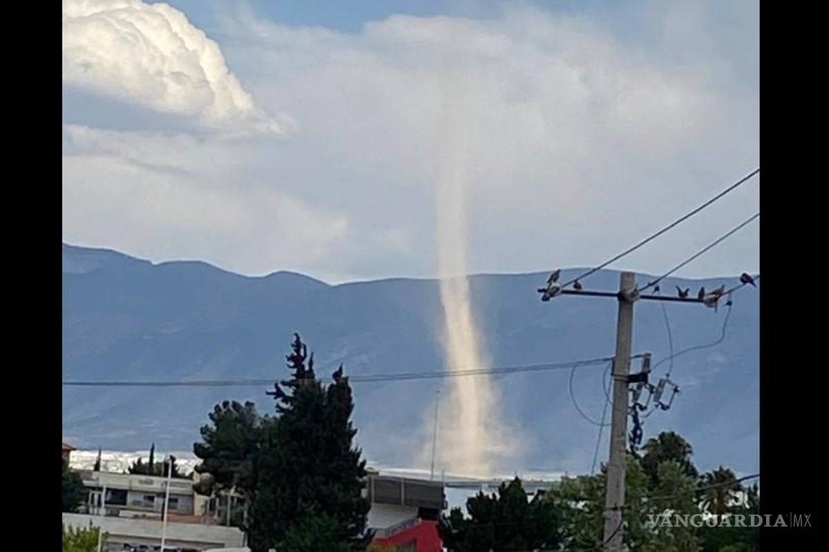 Torbellino sorprende a vecinos al oriente de Saltillo y genera alarma en redes