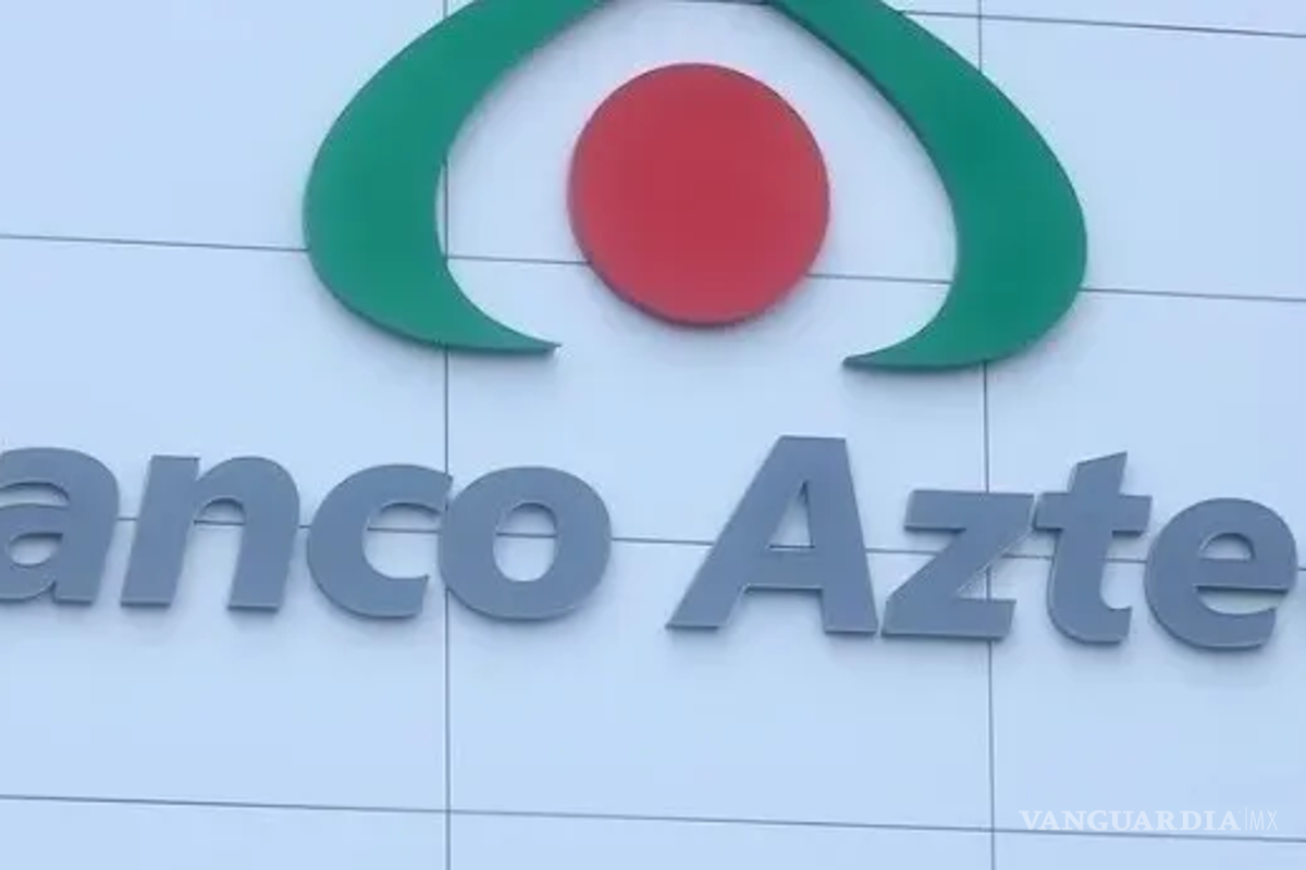 Clientes sacaron su dinero por fake news, denuncia Banco Azteca; culpa a simpatizantes de la 4T