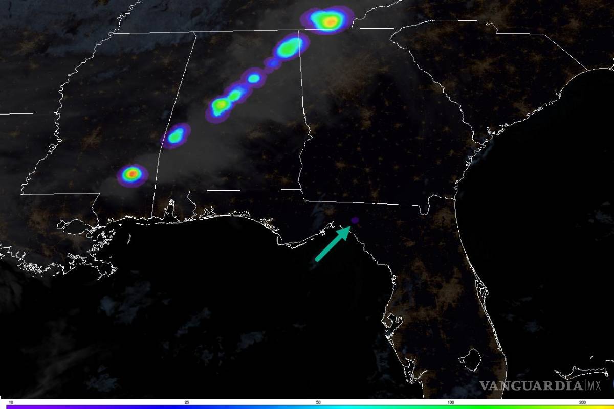 Captan caída de meteorito en cielo de Gainesville, Florida (video)
