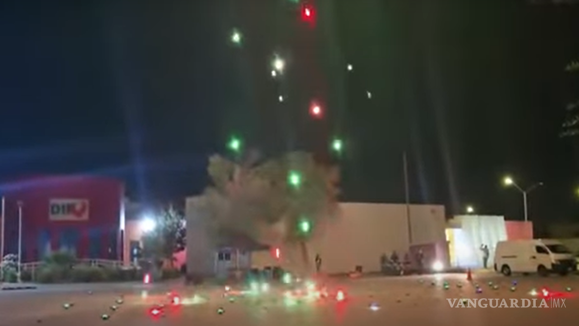 $!La empresa Space Drone Show le regresará al Ayuntamiento de Piedras Negras los 700 mil pesos que cobró por el show.