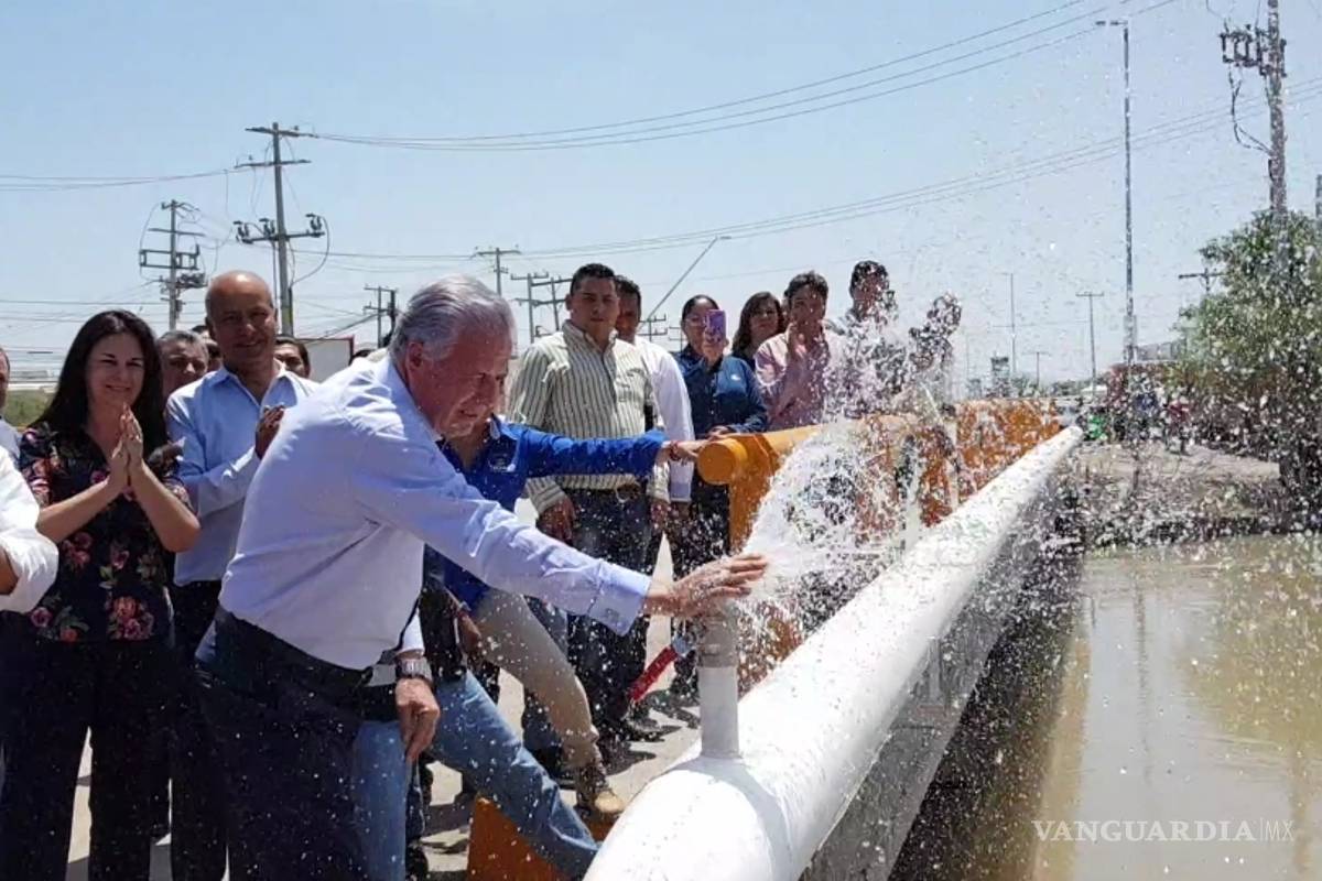 Alcalde de Torreón pone en marcha red de interconexión de agua potable
